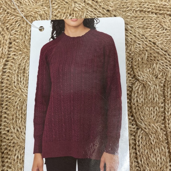 🌺SOLD OUT🌺2 “Blue Grey” cable knit sweater - Picture 11 of 16